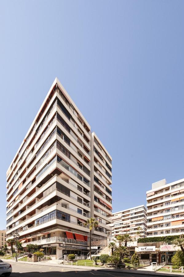 La Nogalera Apt City Center 托雷莫利诺斯 外观 照片